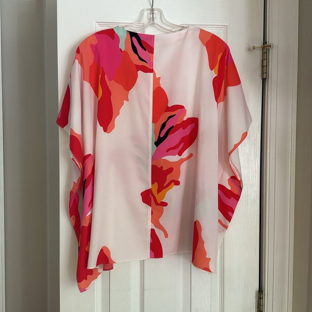 Crosby flowing top in multi colors - Picture 2 of 5